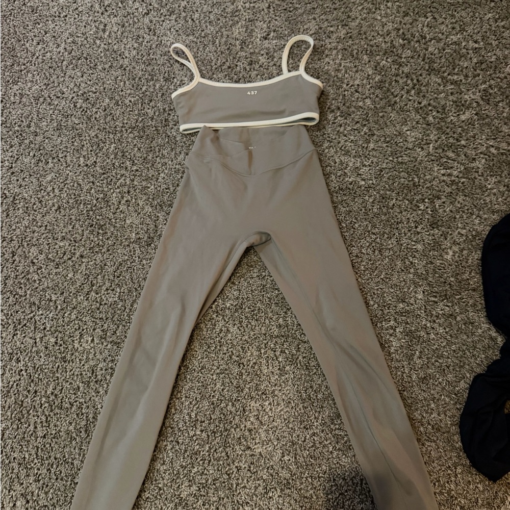 High-Rise Taupe Leggings & Bra Set by 437